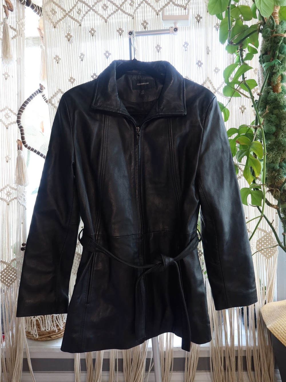 Colebrook  Black Leather Zip-Front Belted Jacket size m